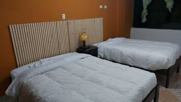 8 kamar tidur dan Wi-Fi