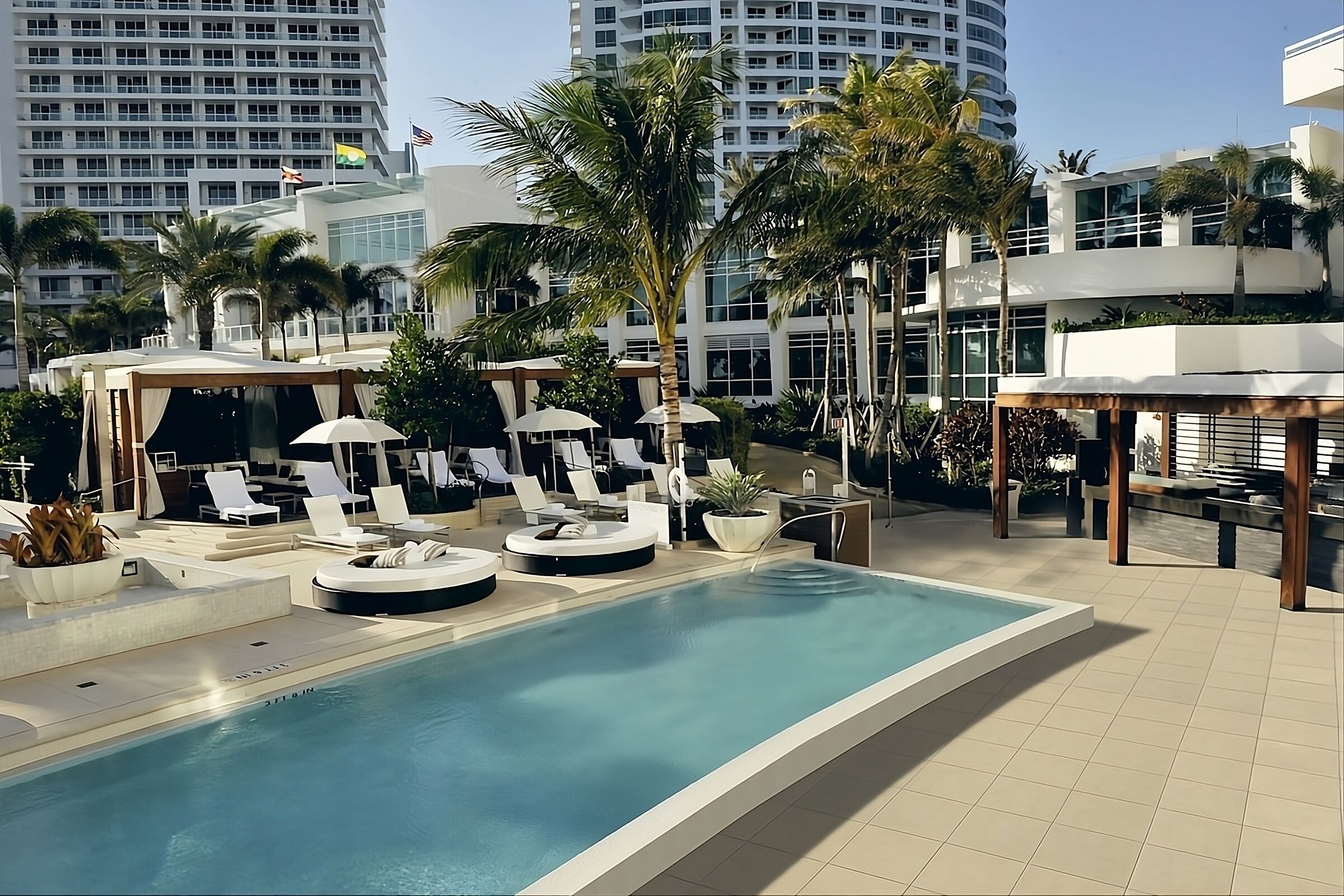 Fun Trip Indeed! Pets Are Allowed, 2 Spacious Units, Amazing View, Pools