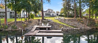 Modern WATERFRONT w/ Private Dock+ Fire Pit+ BBQ+ King Bed