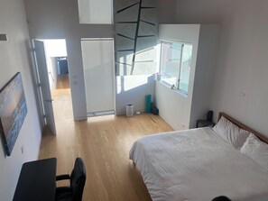 3 bedrooms, desk, free WiFi