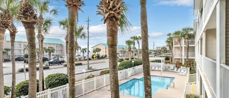 Udendørs pool, opvarmet pool