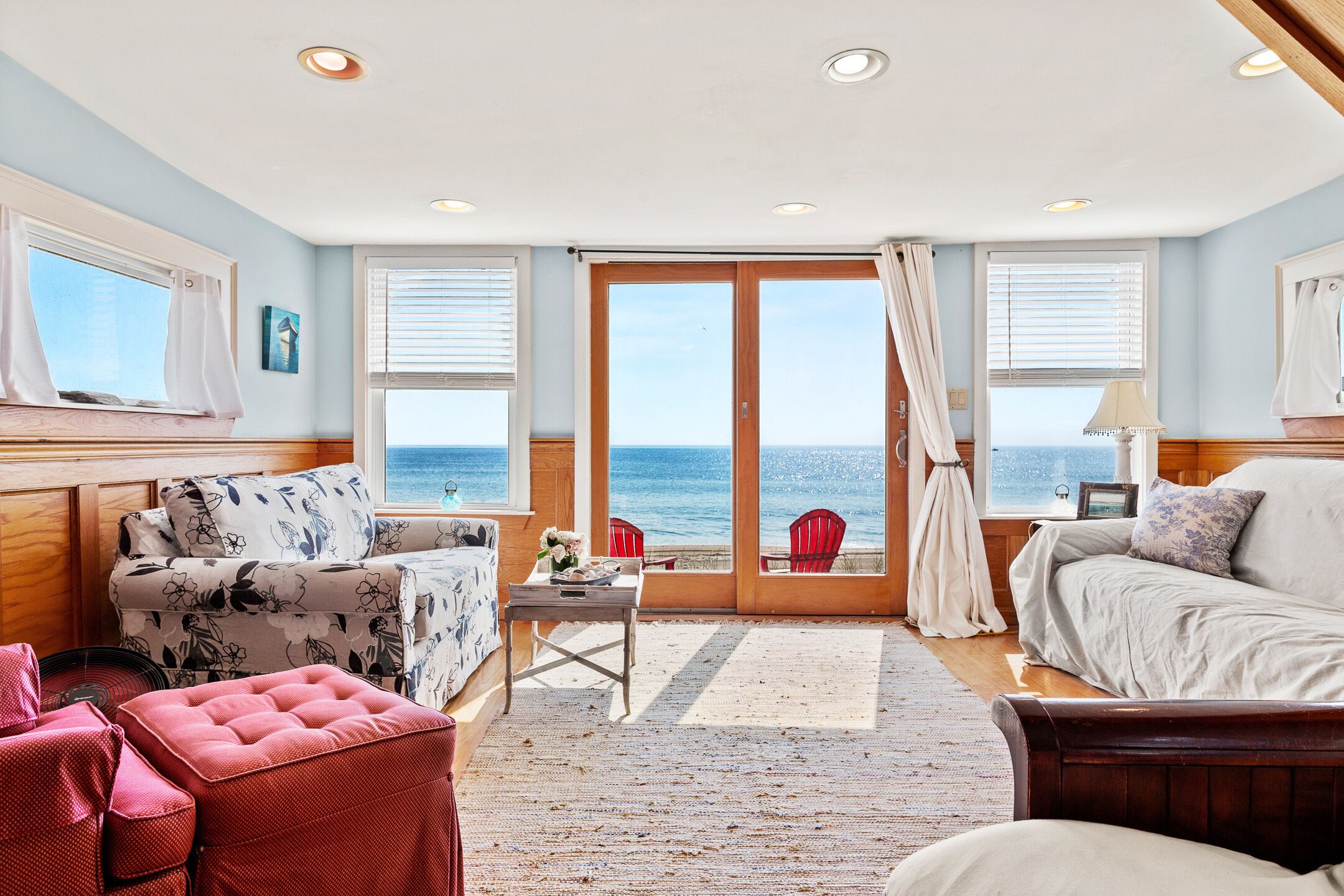 Winter Rental Avail. Oceanfront Custom Cottage Direct Beach Access