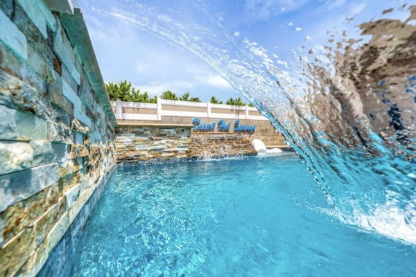 Piscina all'aperto, una piscina riscaldata