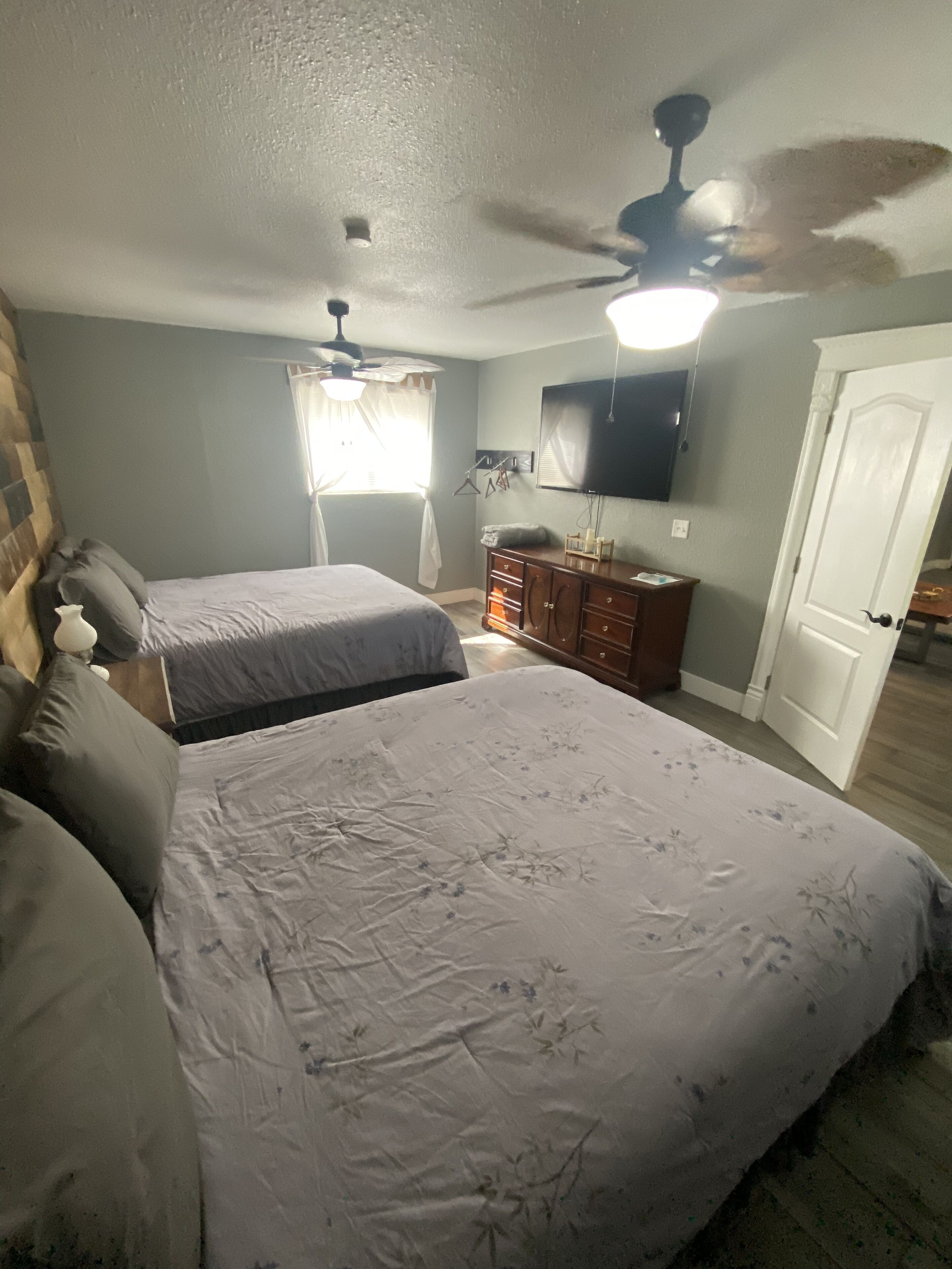 1 bedroom, desk, iron/ironing board, free WiFi