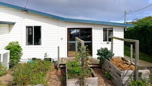 Exterior - Fun Family House King Island (Currie)