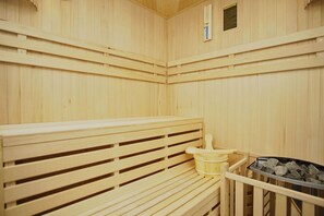 صورة غير مصنفة، 2 من 24، زرّ