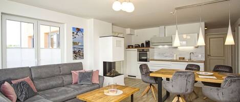 Télévision, chaîne hi-fi