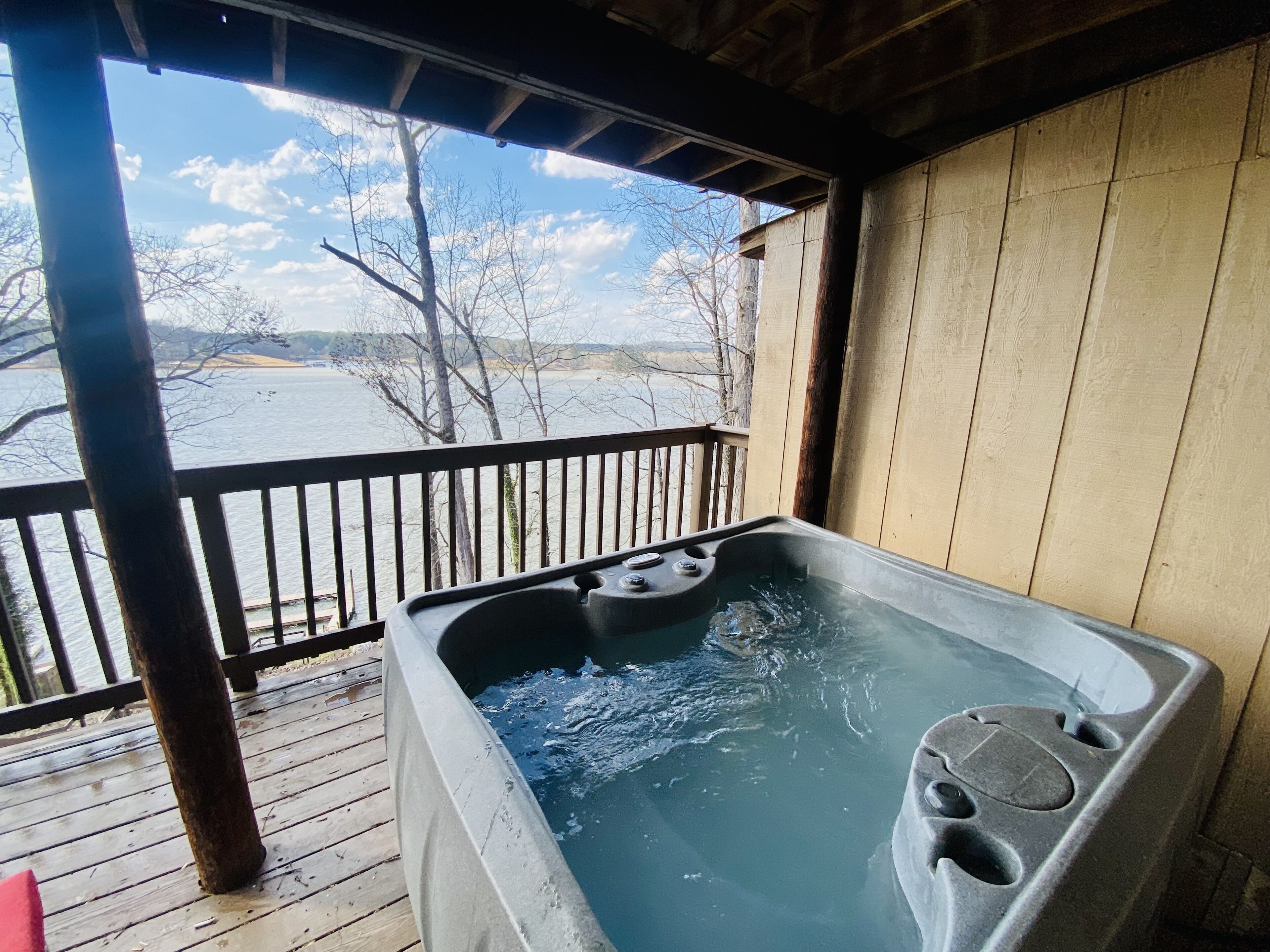 Bain à remous extérieur