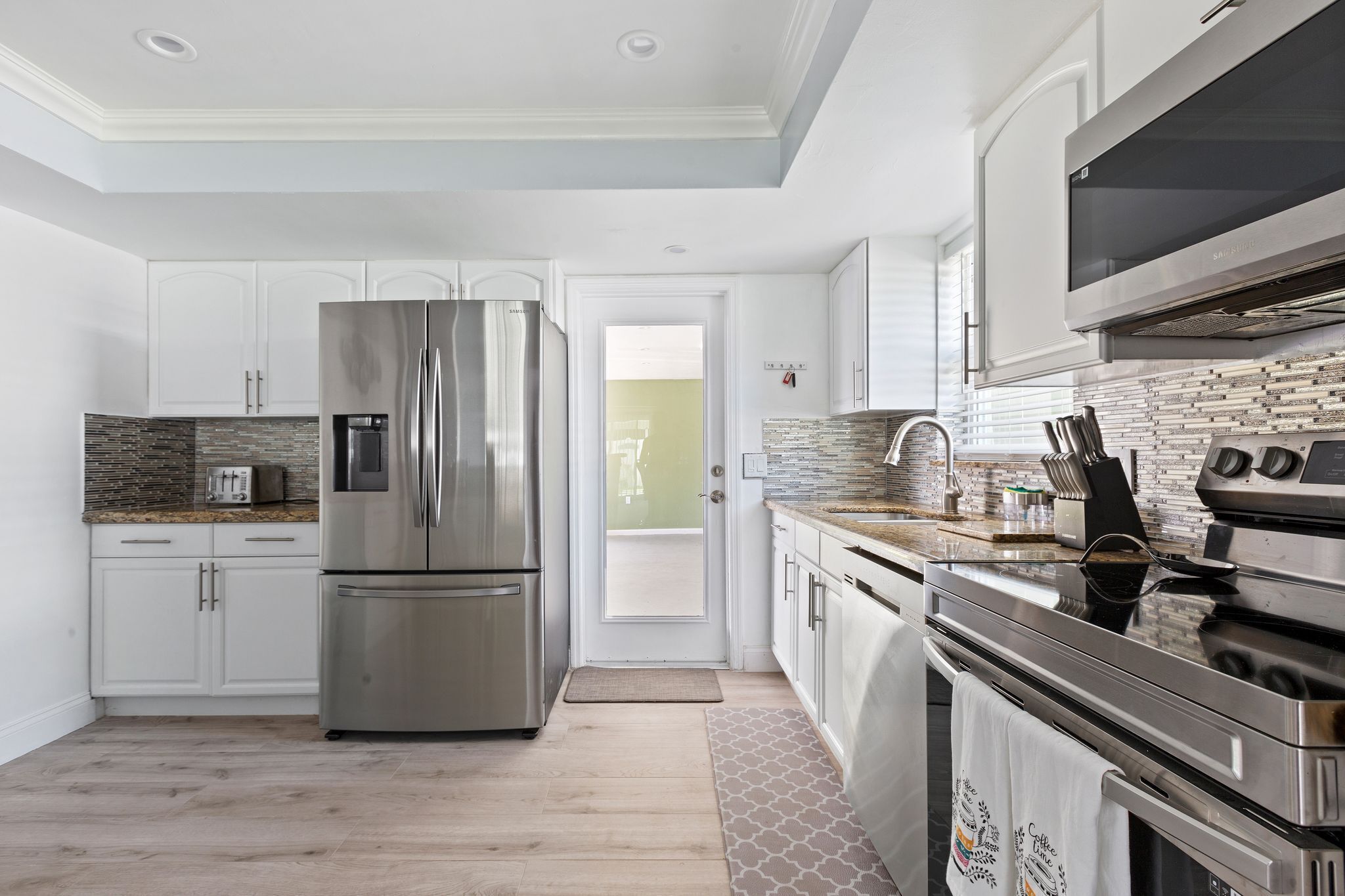 Glam's Guest House in Palm Beach Gardens