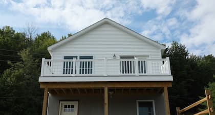 Brand-New House On Lake With Tons of Privacy