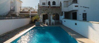 WELCS VILLA 021 EMP CaZa con piscina privada