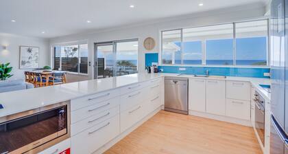 Becker Bliss - 5 bedrooms, ocean views, sleeps 16