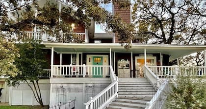 Welcome to Cottage Mariposa on Eagle Mountain Lake