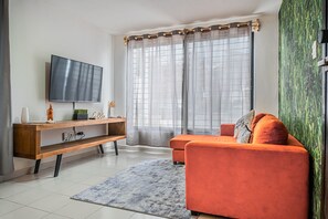 Suite Signature (La Puebla) | Coin séjour | Télévision LED, Netflix, services de streaming