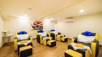 Kropsbehandlinger, aromaterapi, hot stone-massage, deep tissue-massage