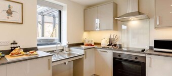 Fully Accessible-Disabled Adapted-Hot Tub-Pets