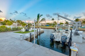 Marina - Oceanside Waterfront Paradise Home - Completely Renovated (Key Largo)