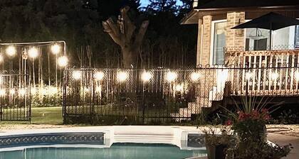 Paradise Event Palace | Heated Pool, Lounge and BBQ