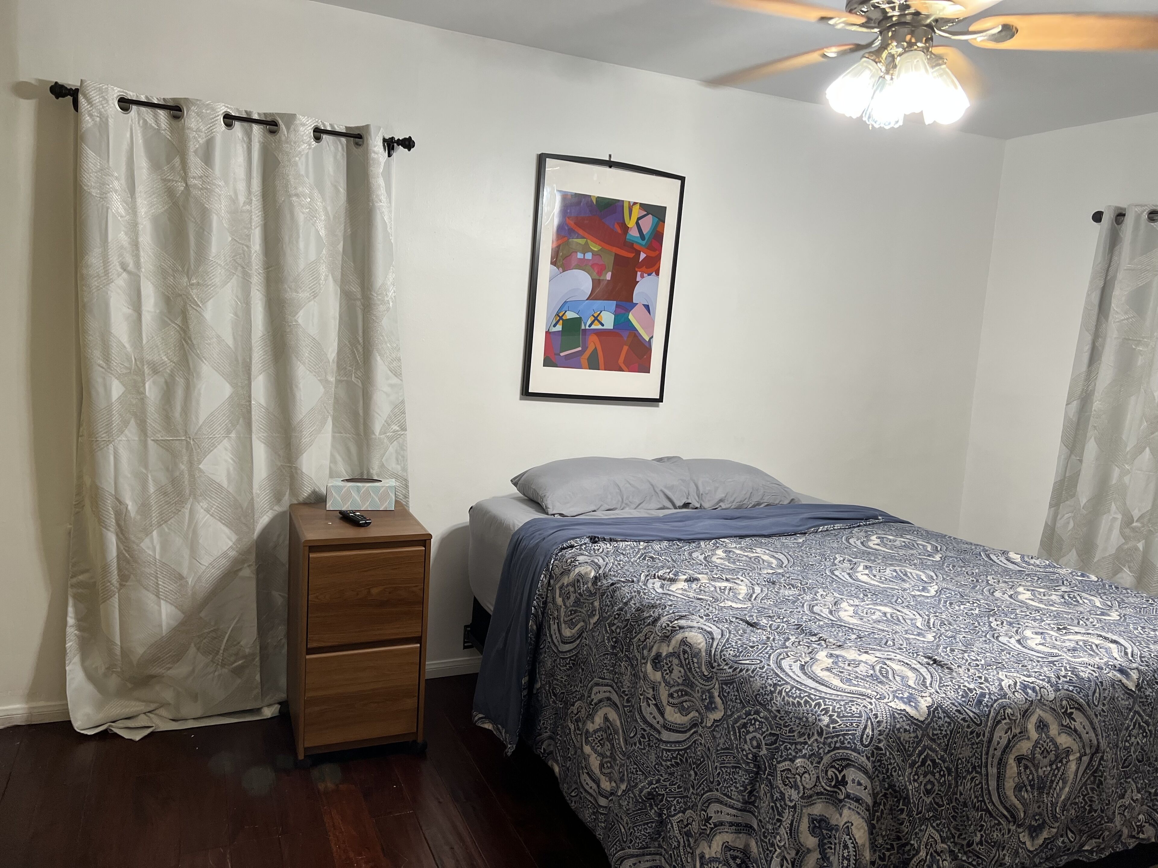 cozy private retreat suitable for work and relaxation