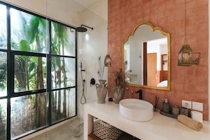 Villa, 3 chambres | Salle de bain