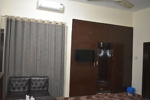 Espaço de trabalho para notebook, Wi-Fi de cortesia