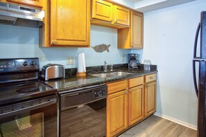 Fridge, microwave, dishwasher, coffee/tea maker