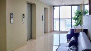 1 bedroom, desk, free WiFi