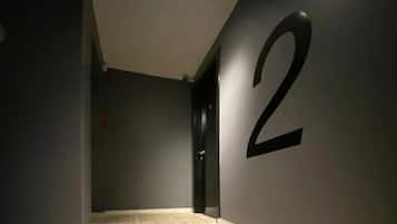 En 42-tommers smart-TV med Parabol-TV samt TV