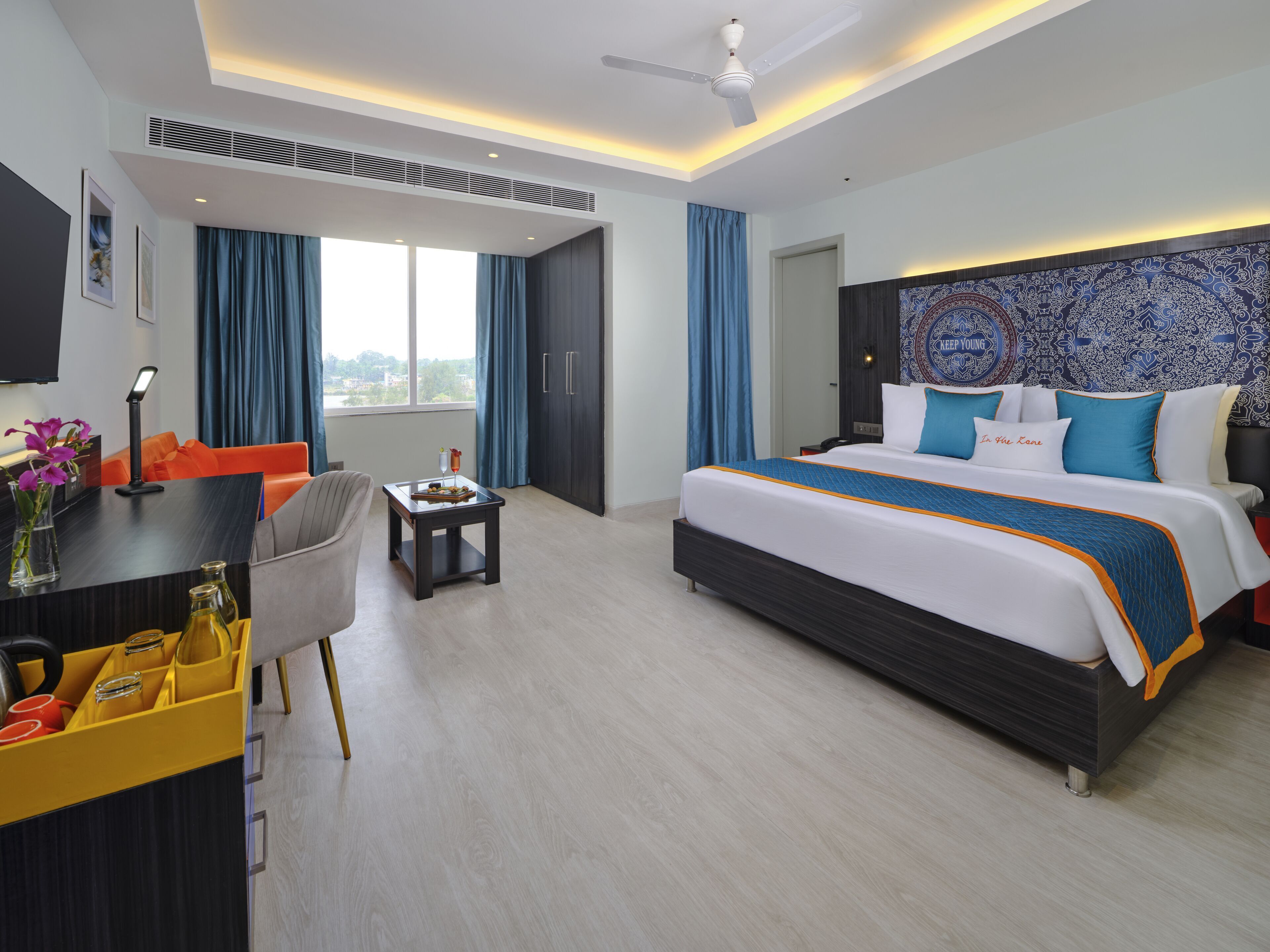 Premium bedding, minibar, in-room safe, desk