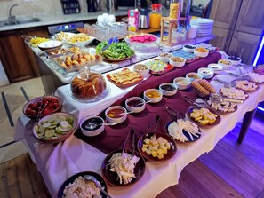 Free daily buffet breakfast  - Portal Cappadocia Hotel - Adults Only  (Ürgüp)