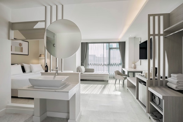 Coffres-forts dans les chambres, rideaux occultants