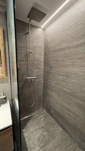 Dusche