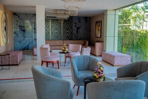 منطقة الجلوس في الردهة