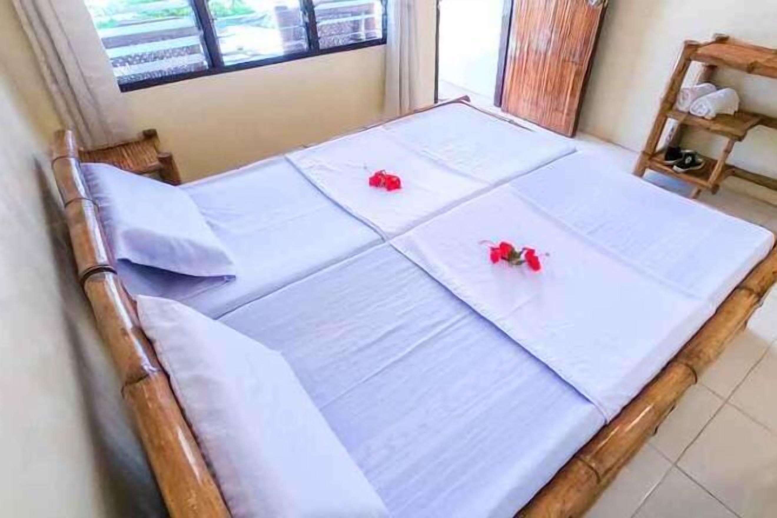 Bed sheets, wheelchair access