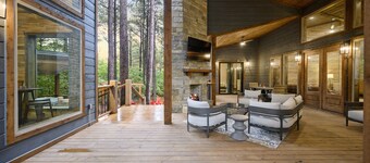 Pool Table, Shuffleboard, Other Games, Hot Tub, Pets, 4 of a Kind