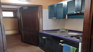 Mikrowelle, Esstisch