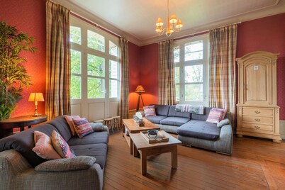 Holiday home adjoining a château.