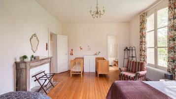 7 soveværelser, strygejern/strygebræt, weekendseng, gratis Wi-Fi