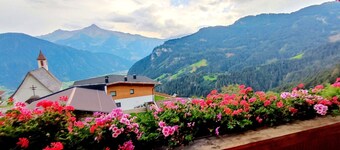 Leilighet i Hippach med fjellutsikt