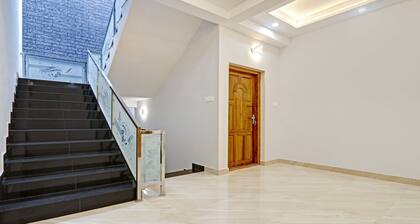 Itsy Hotels Palm Grove By D2V