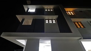 施設の入り口