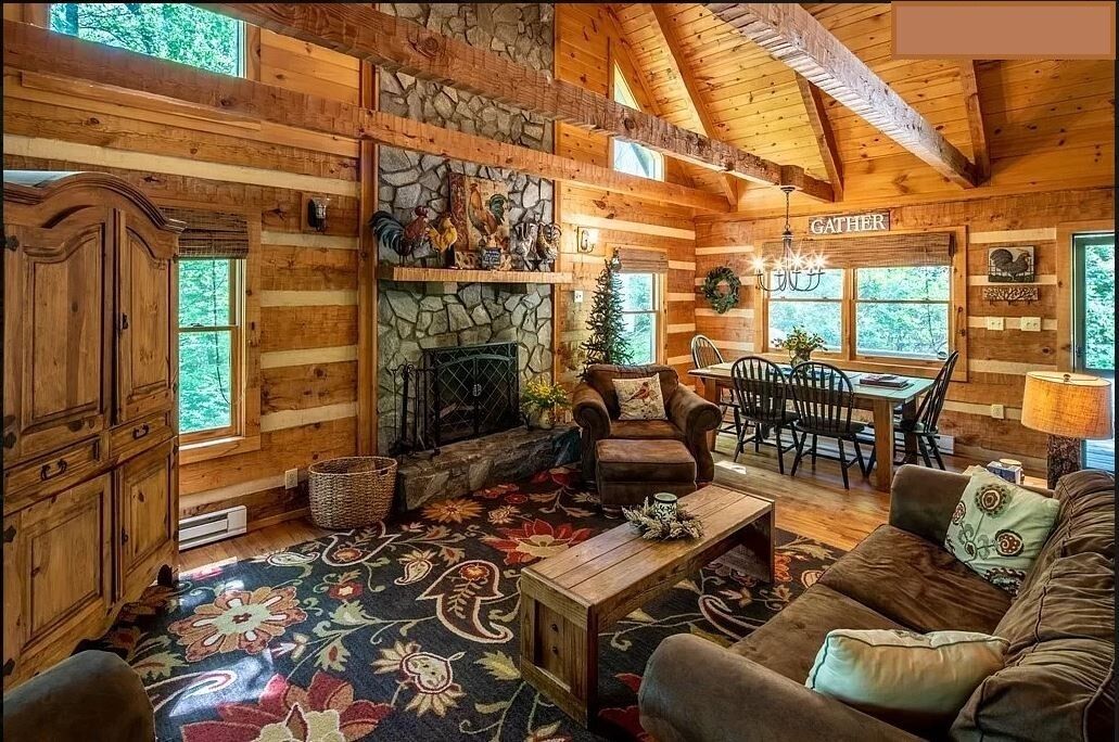 Rocky Roost - OWNER Managed!  3BR 3BA, Fireplace, Pool Table, Fire Pit, Darts. 