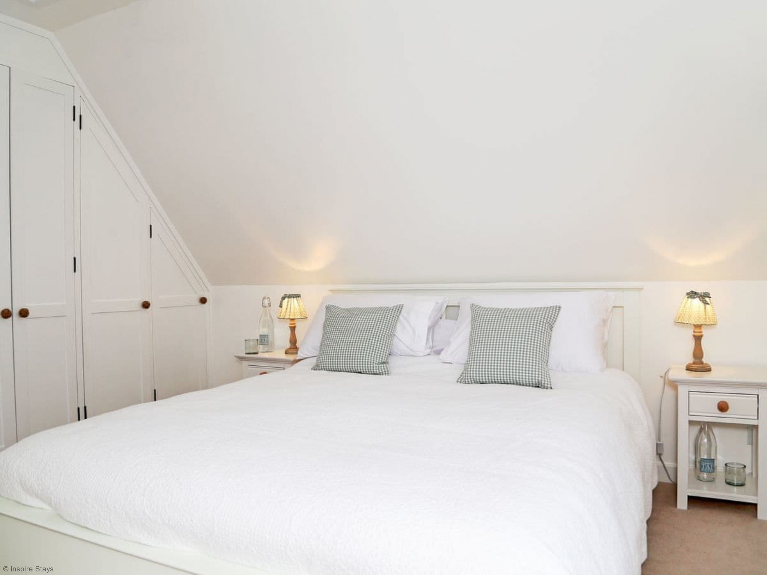 1 soverom, strykejern/-brett, wi-fi og sengetøy