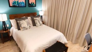 2 bedrooms, iron/ironing board, WiFi, bed sheets