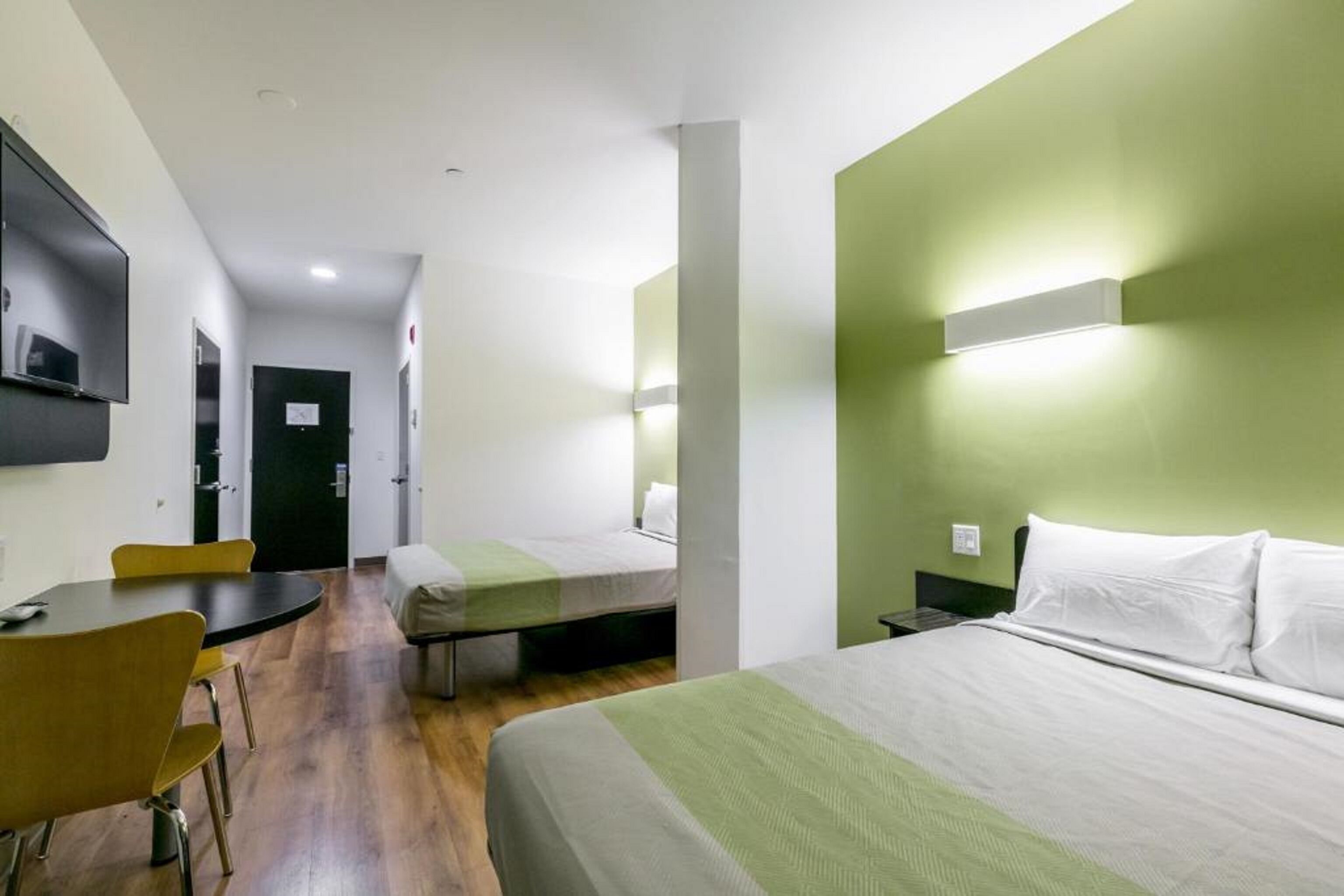 12 Best Cheap Hotels In Queens, New York Trip101