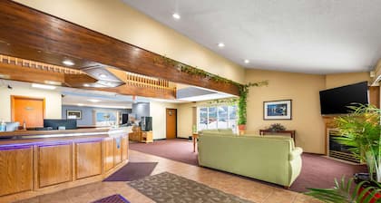 Rodeway Inn Milaca