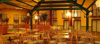 Regency Inn & Suites Altus OK