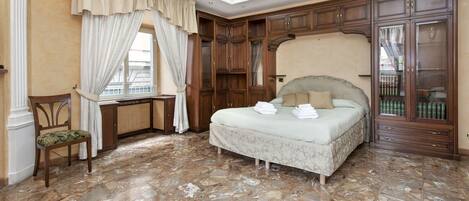 Apartment | 3 Schlafzimmer, Bügeleisen/Bügelbrett, kostenloses WLAN, Bettwäsche