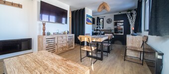 Nid Douillet Dans Chalet vue sur le lac / Wifi