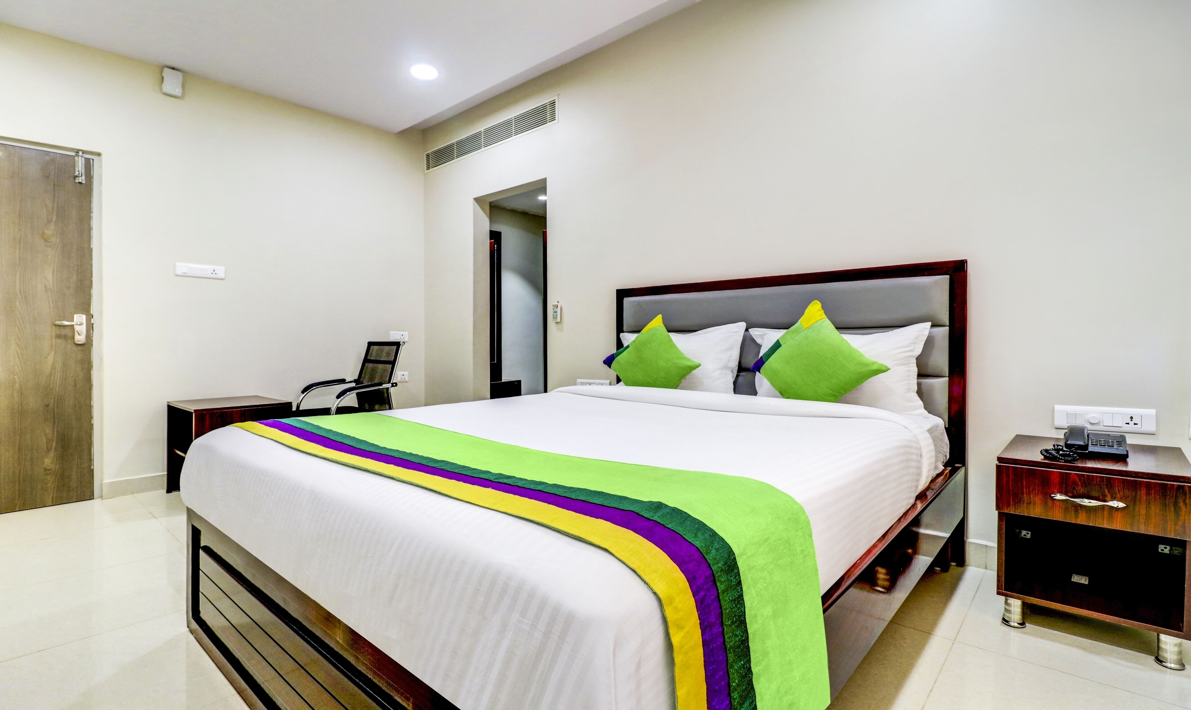 Treebo Trend Grand Milan